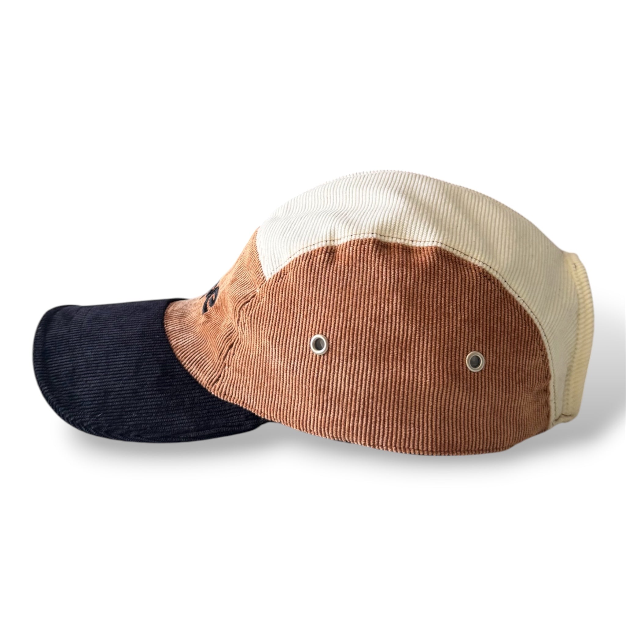 Gorra 5 panel café/beige