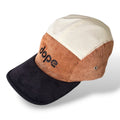 Gorra 5 panel café/beige
